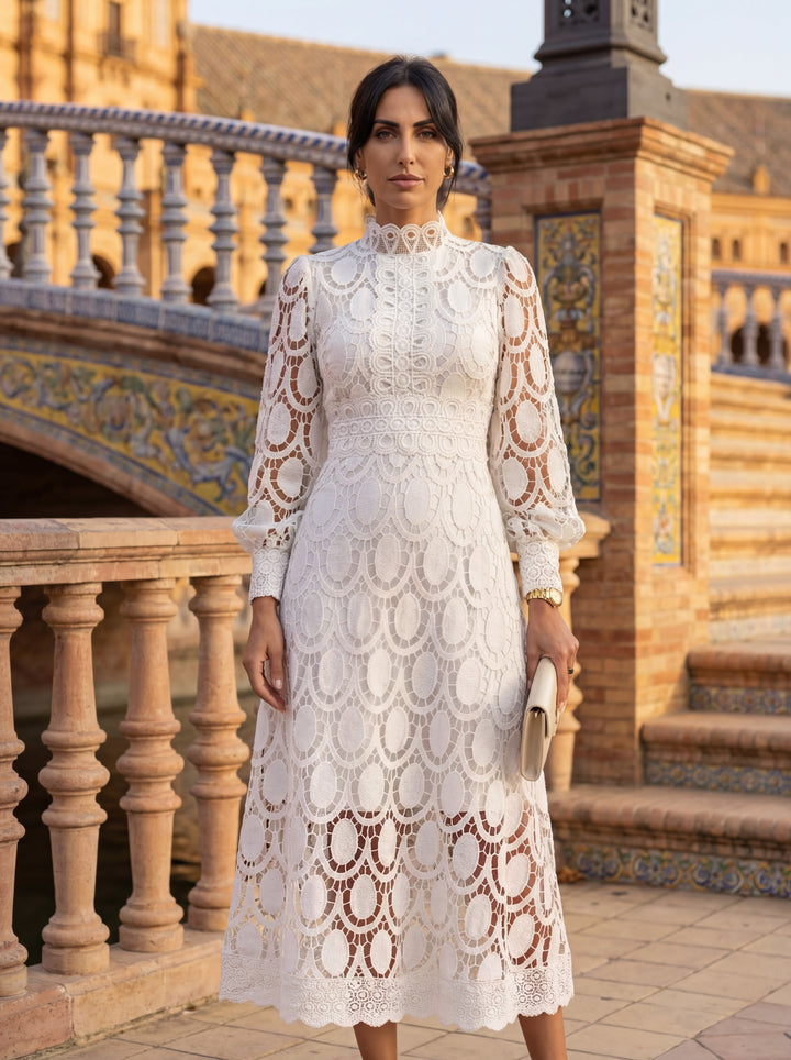 Capricornio | Vestido de encaje